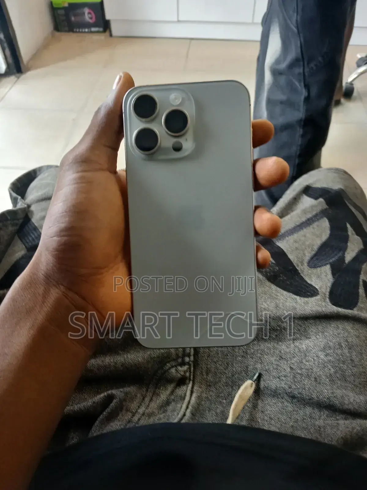 Apple iPhone 15 Pro Max 256 GB Silver
