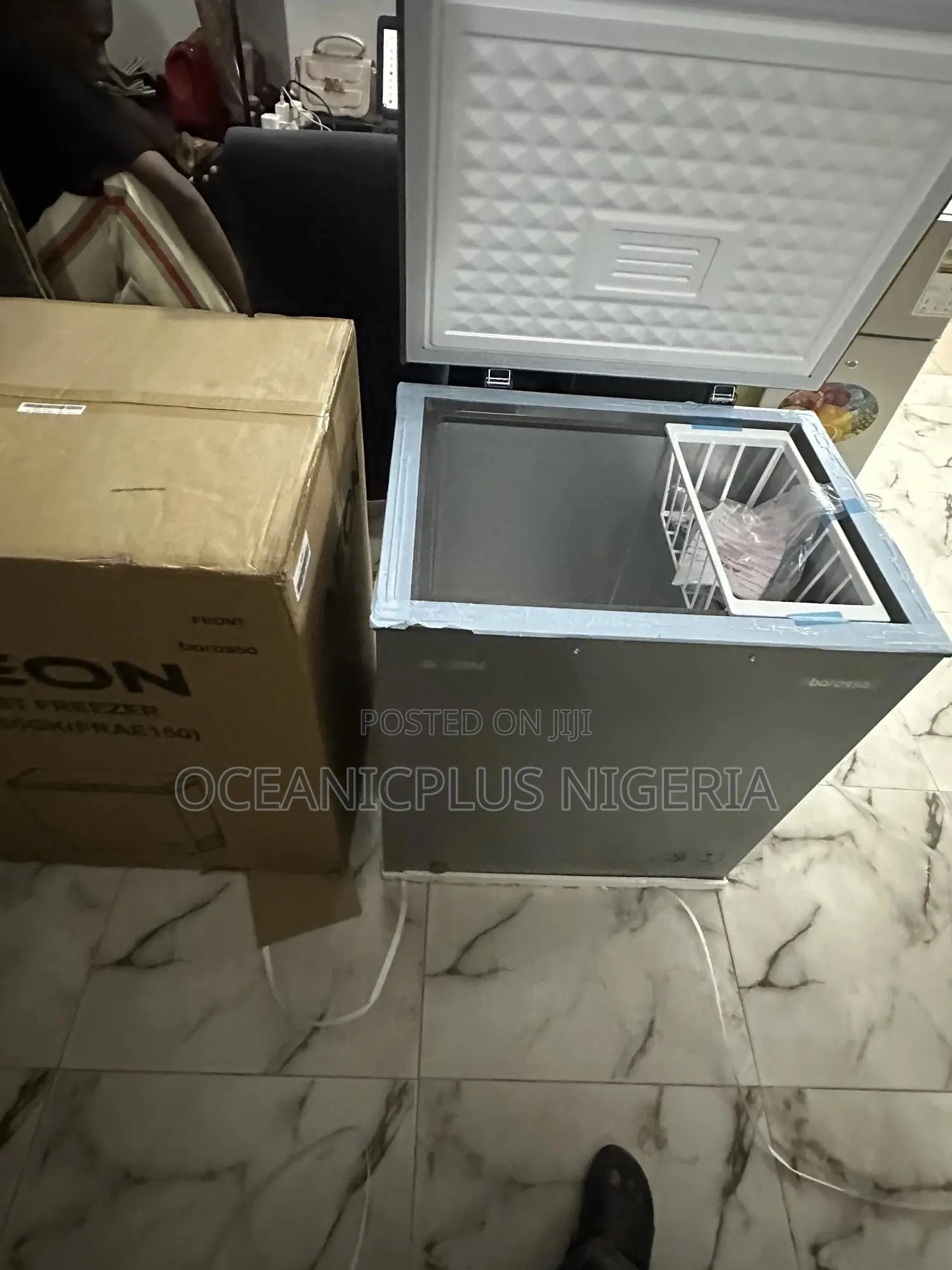 Aeon Chillx Chest Freezer 150l