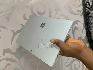 Laptop Microsoft Surface Pro 4 8GB Intel Core i5 SSD 256GB