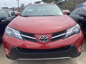 Toyota RAV4 Limited 4dr SUV (2.5L 4cyl 6A) 2015 Red