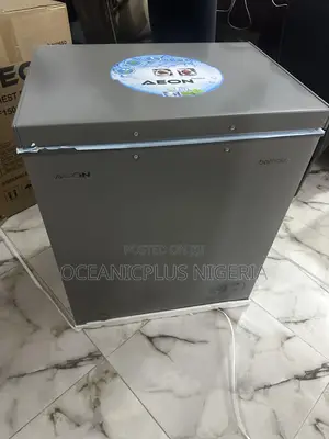 Aeon Chillvault (150l) Chest Freezer