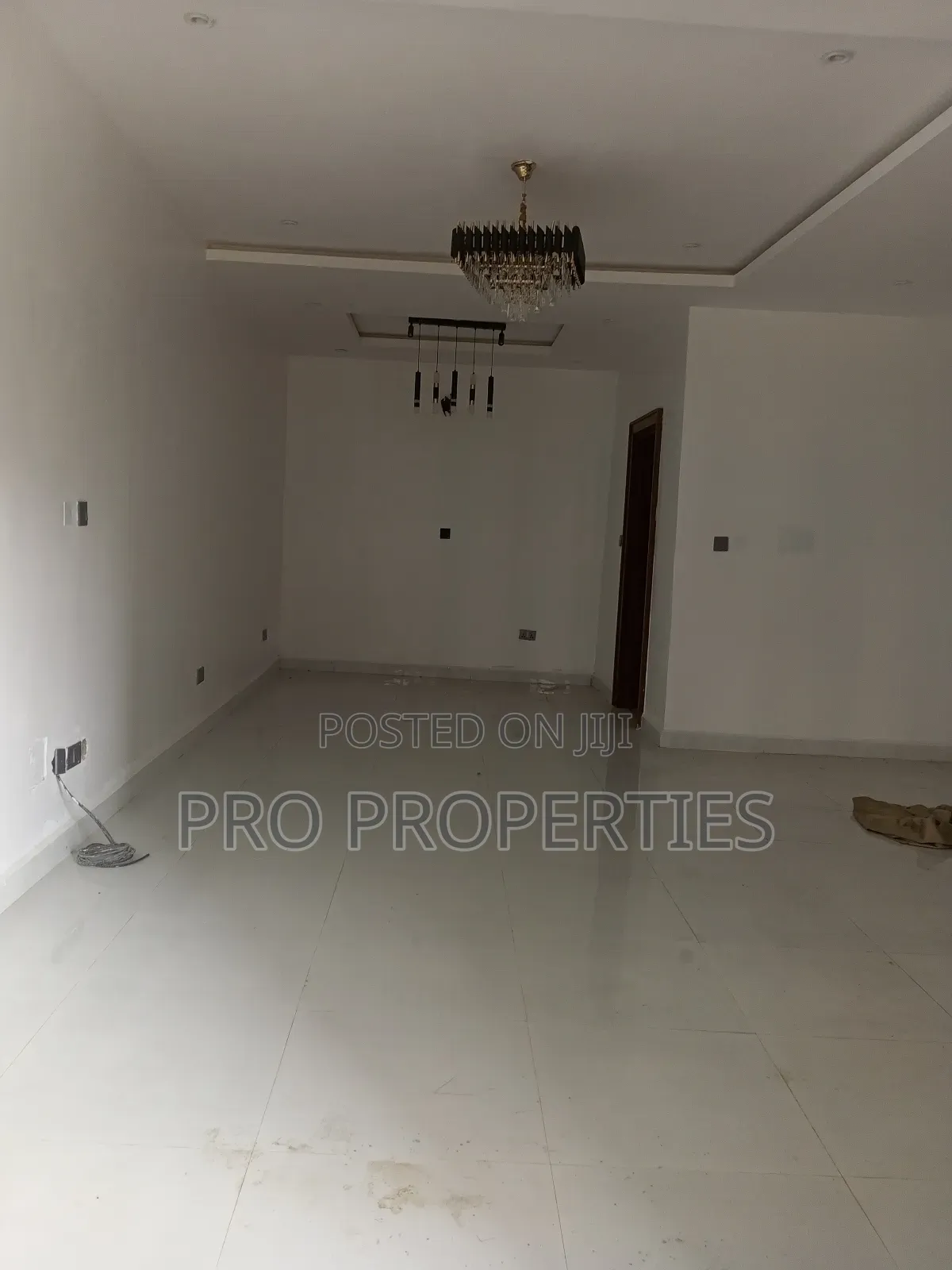 4bdrm Townhouse / Terrace in Life Camp Main for rent