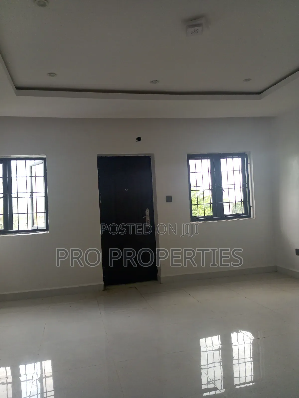 4bdrm Townhouse / Terrace in Life Camp Main for rent