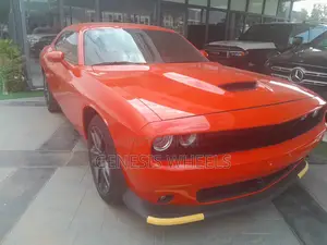 Dodge Challenger GT 2023 Orange