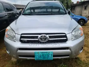 Toyota RAV4 V6 2006 Silver