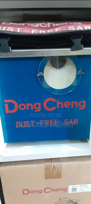 Dust Free Saw