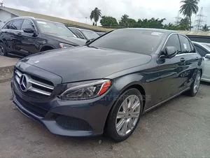 Mercedes-Benz C300 Luxury 4dr RWD Sedan (2.0L 4cyl 7A) 2015 Gray