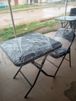 Student Table and Chair