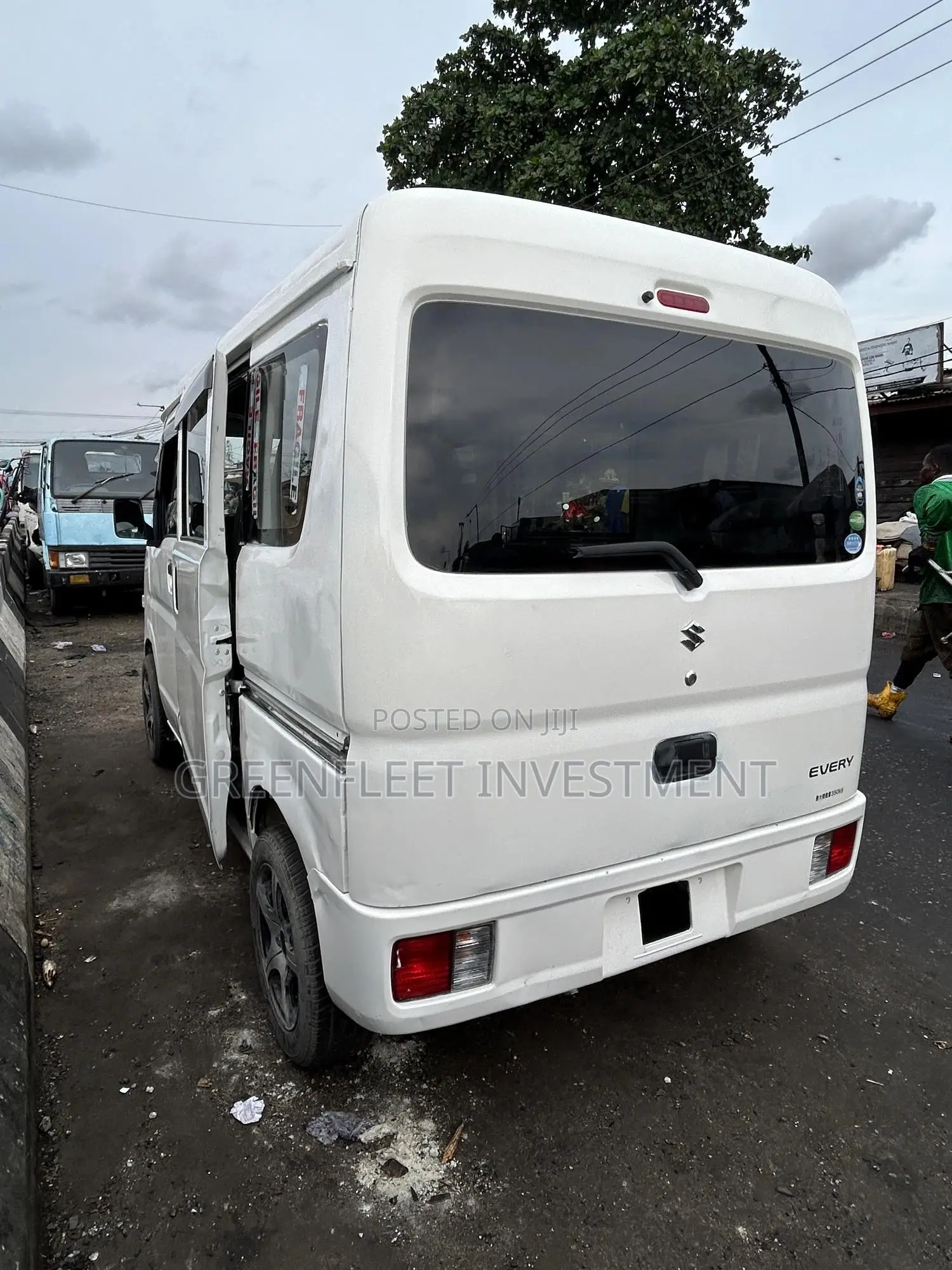 Suzuki Every 2015 White