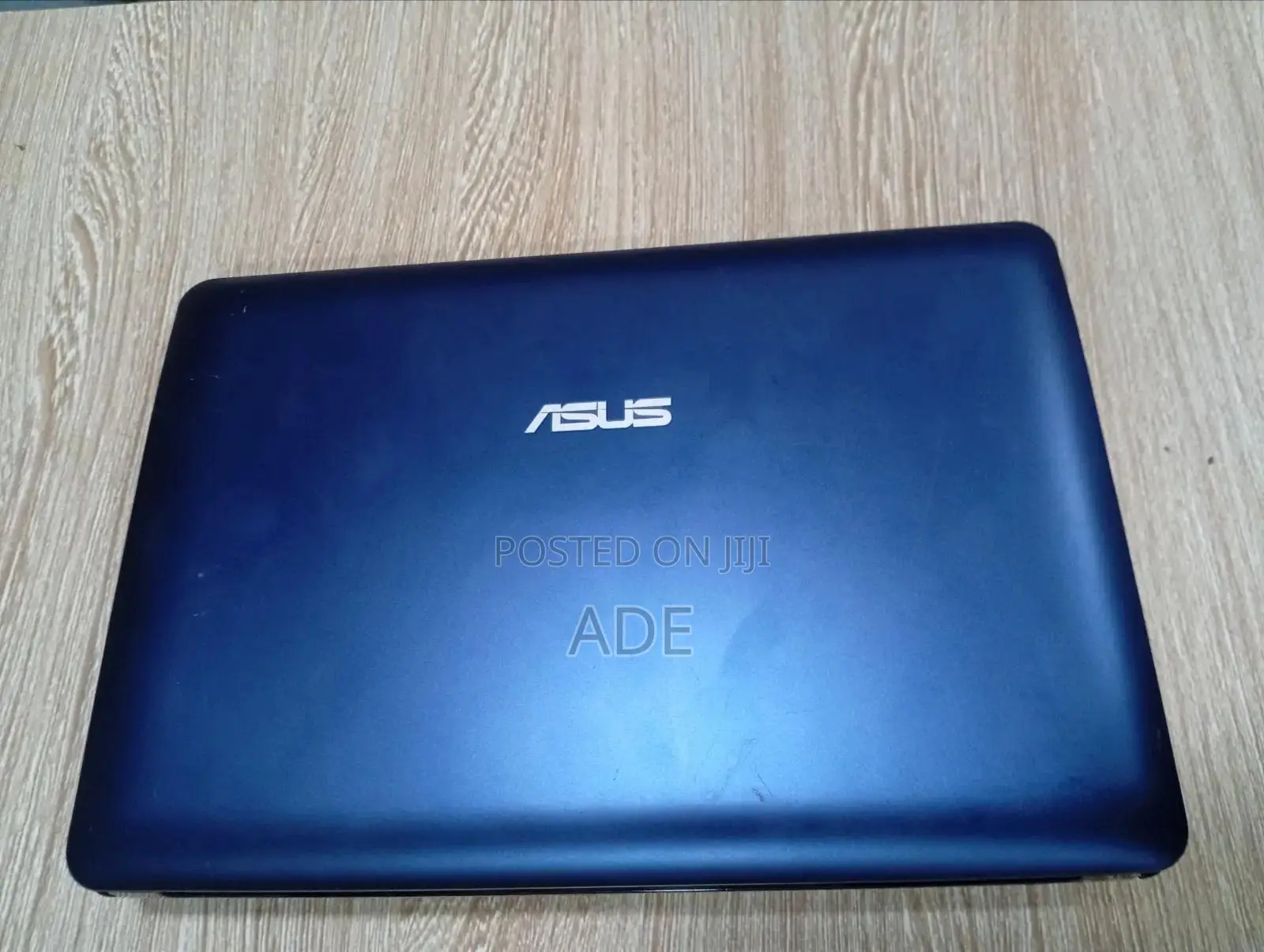 Laptop Asus 2GB Intel Atom HDD 250GB