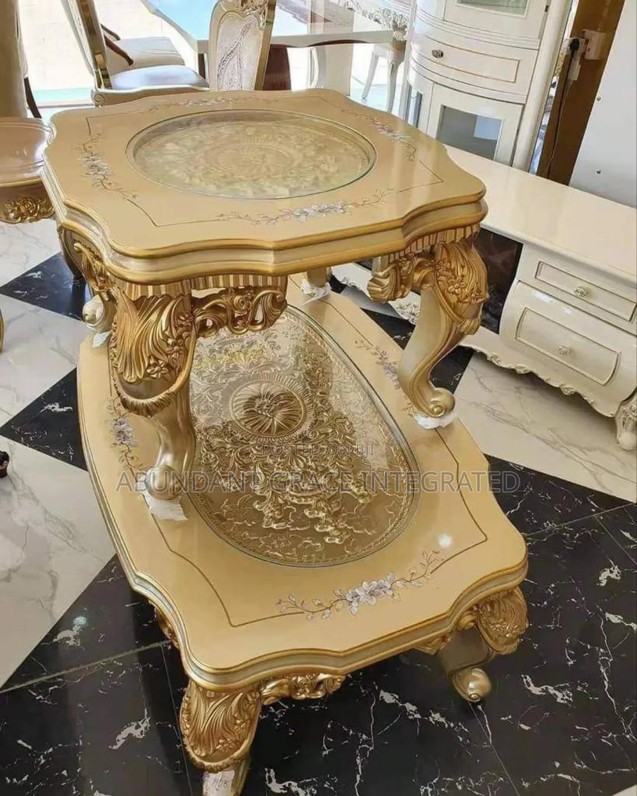 Royal Centre Table With 2 Side Stools.
