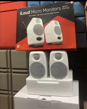 Iloud Monitor Speakers