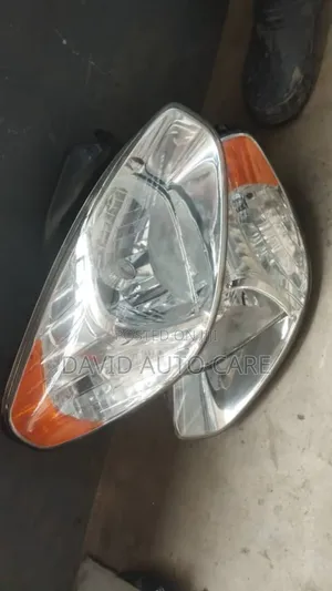 Set Head Lamp Hyundai Accent 2006