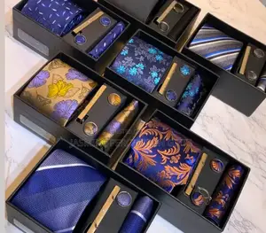 Tie,Cufflinks,Pocket Square and Tie Clip Set