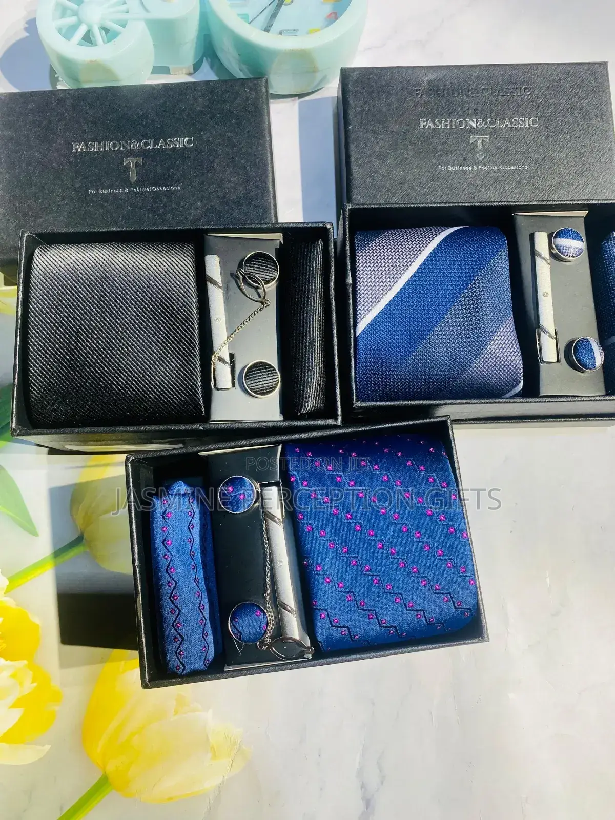 Tie,Cufflinks,Pocket Square and Tie Clip Set