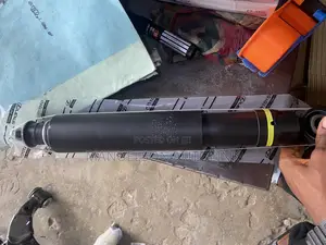 Rear Shock Absorber for Land Cruiser,Prado 05,010,014 Tacoma