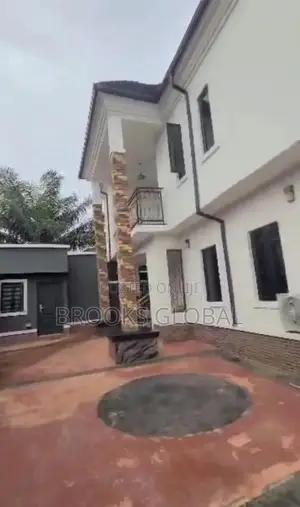 3bdrm Duplex in Benin City for sale