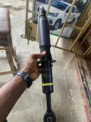 Shock Absorber for Land Cruiser,Prado 05,010,014-018 Tacoma
