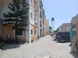 Furnished 3bdrm Apartment in Victoria Island Extension for sale