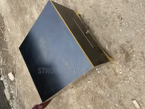 Box Center Table 2ft by 2ft