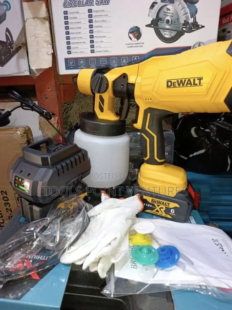 Cordless Dewalt Spray Gun With Accessories