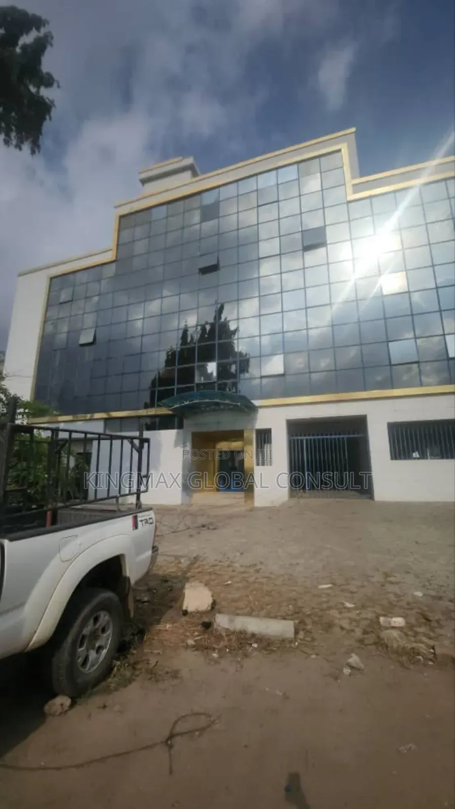 Office Complex Available About 3500sqm2, 4.5b