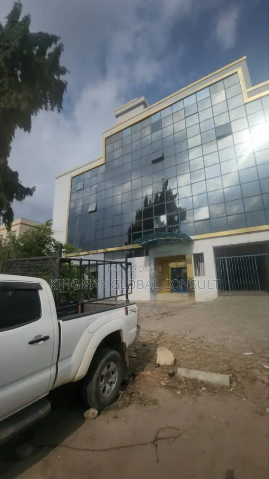 Office Complex Available About 3500sqm2, 4.5b