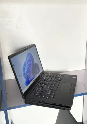 Laptop Dell Latitude 7400 16GB Intel Core I7 SSD 256GB