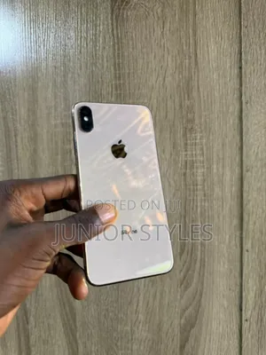 Apple iPhone XS Max 64 GB Gold