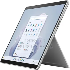 New Laptop Microsoft Surface Pro 9 16GB Intel Core i7 SSD 256GB