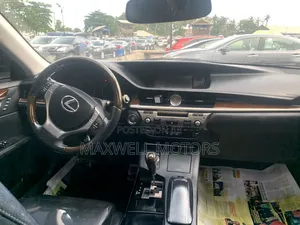 Lexus ES 350 FWD 2014 White