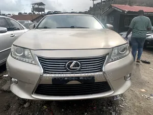 Lexus ES 350 FWD 2015 Gold