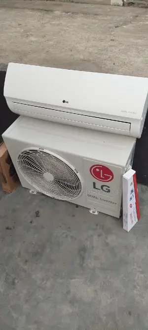 Few Months Old Dual Inverter 1.5hp Very New Air Conditioner