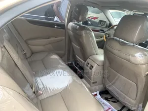 Lexus ES 330 Sedan 2004 Gold