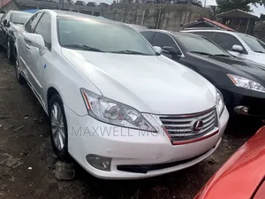 Lexus ES 350 2011 White