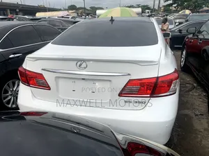 Lexus ES 350 2012 White