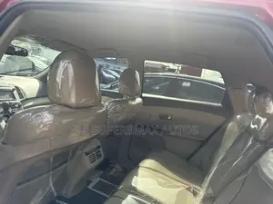 Toyota Venza XLE 4dr Wagon (2.7L 4cyl 6A) 2015 Red