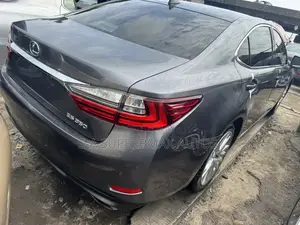 Lexus ES 350 FWD 2016 Gray