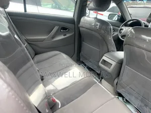 Toyota Camry LE 4dr Sedan (2.5L 4cyl 6A) 2011 Black