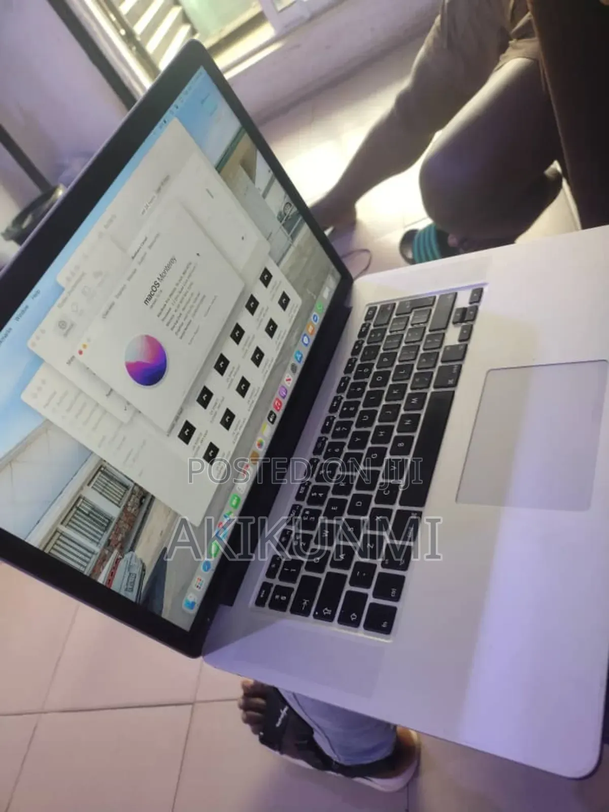 Laptop Apple MacBook Pro 8GB Intel Core I5 SSD 256GB