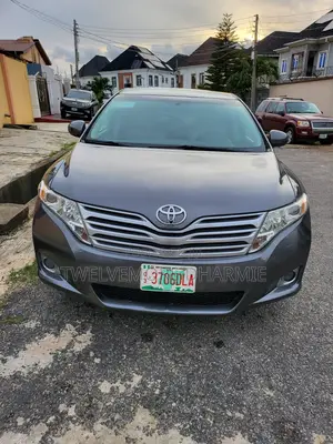 Toyota Venza V6 2009 Gray