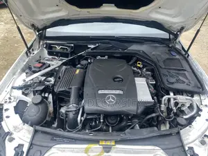 Mercedes-Benz C300 2015 White