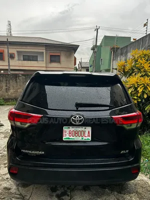 Toyota Highlander 2017 Black