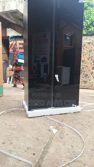 Hisense 529l Inverter Side by Side Fridge With Dispenser