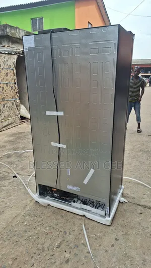Hisense 529l Inverter Side by Side Fridge With Dispenser