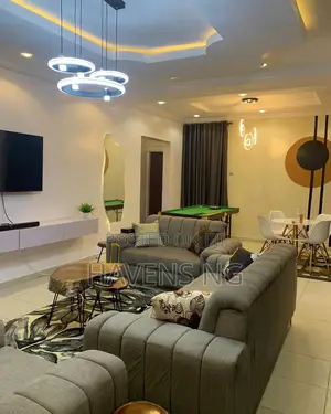 Luxury 2-Bedroom Self-Compound Apartment for Shortlet
