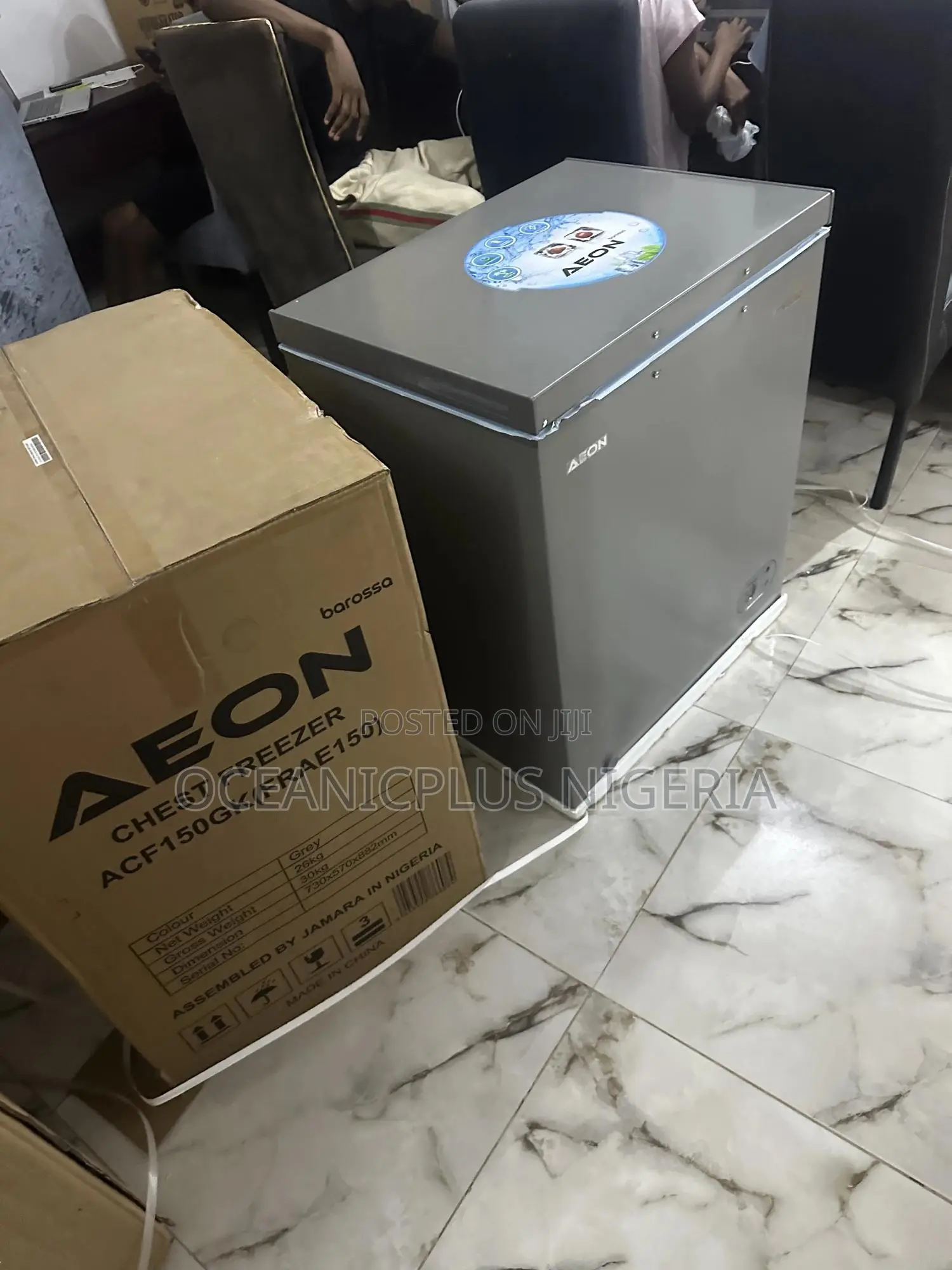 Aeon Chillboxx 150 Litres Chest Freezer