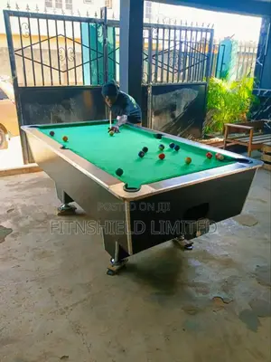 Fully Outfitted 7ft Snooker Table – Locally Produced