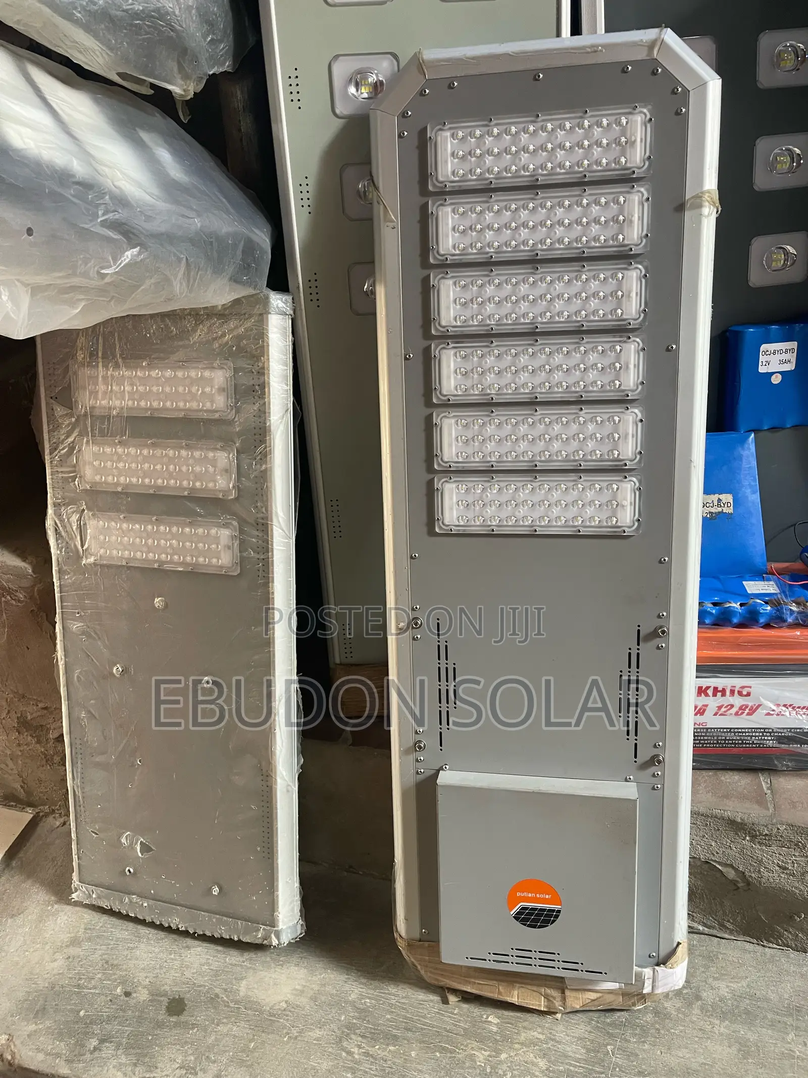 Solar Street Light 300watts P2