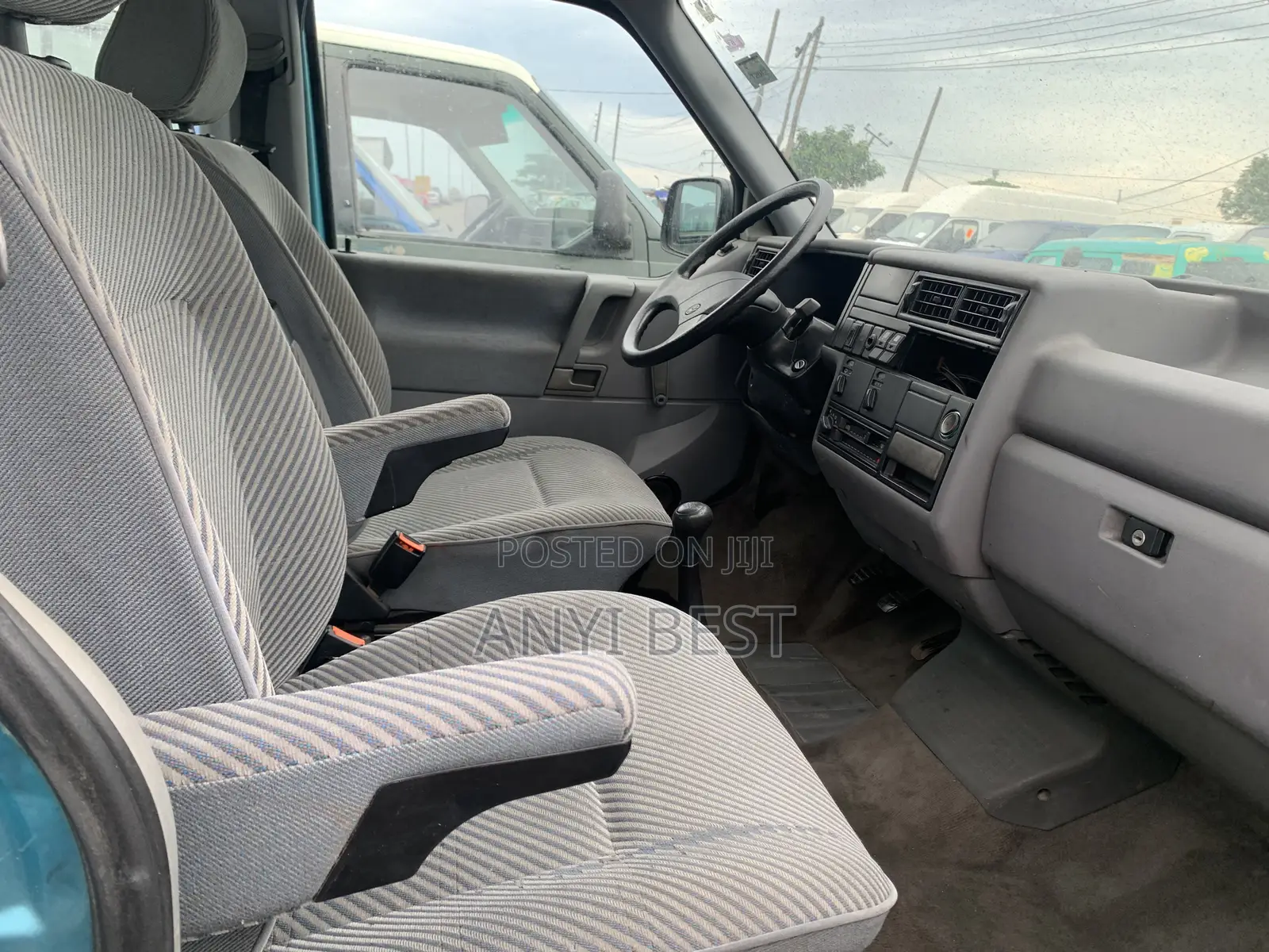 Volkswagen Transporter 2002 Blue